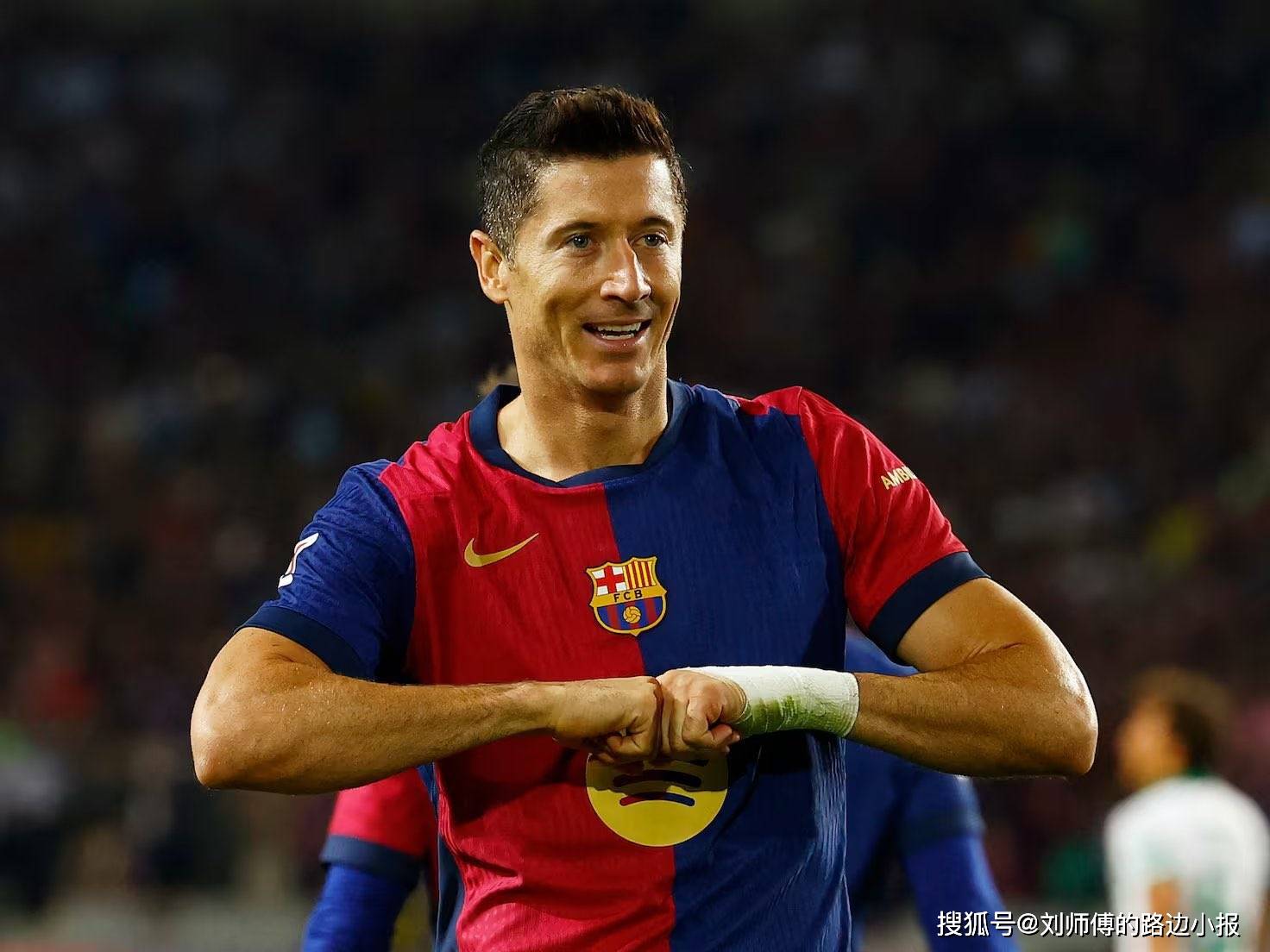 一竞技-G2前途光明!,莱万多夫斯基新星刷新纪录表现突出热度持续攀升(莱万多夫斯基怎么双标了)