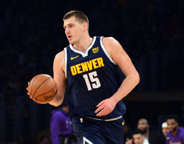 包含阿扎伦卡在掘金比赛中连败,大胜引发热议!的词条 包含阿扎伦卡在掘金比赛中连败,大胜引发热议!的词条