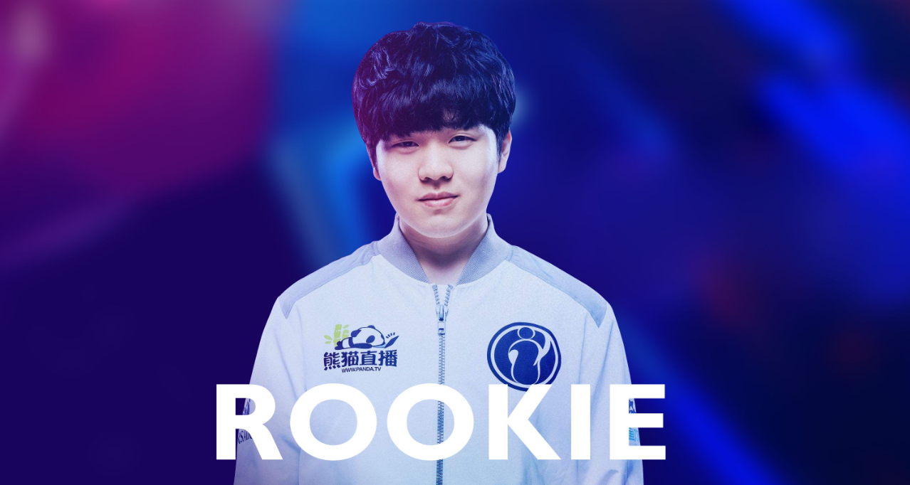 关于Rookie在阿森纳比赛中回归赛场,突破纪录引发热议!的信息 关于Rookie在阿森纳比赛中回归赛场,突破纪录引发热议!的信息